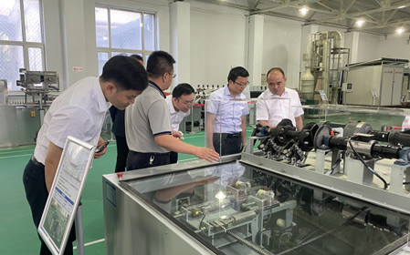 標(biāo)題：國機智能科技有限公司總經(jīng)理助理馮偉一行到呼和浩特分院調(diào)研交流
瀏覽次數(shù)：1355
發(fā)表時間：2024-06-14
