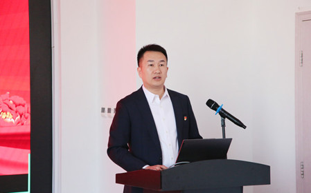 標(biāo)題：呼和浩特分院組織召開領(lǐng)導(dǎo)干部業(yè)務(wù)培訓(xùn)會(huì)暨領(lǐng)導(dǎo)干部講黨課
瀏覽次數(shù)：1270
發(fā)表時(shí)間：2024-12-26